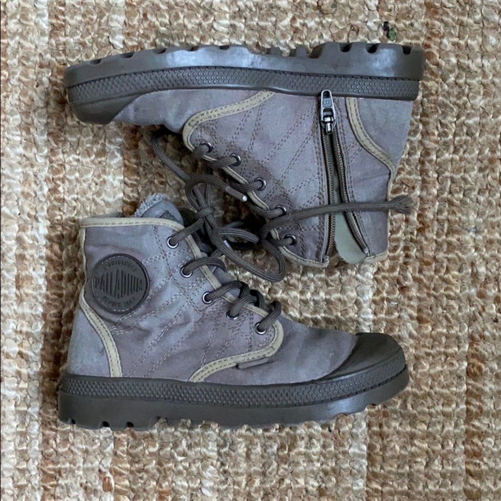 Boys Palladium boot